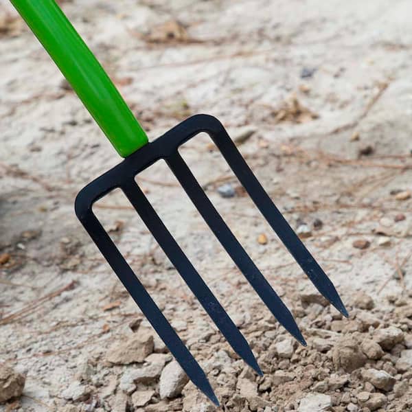 Ames True Temper 4-Tine Digging Fork